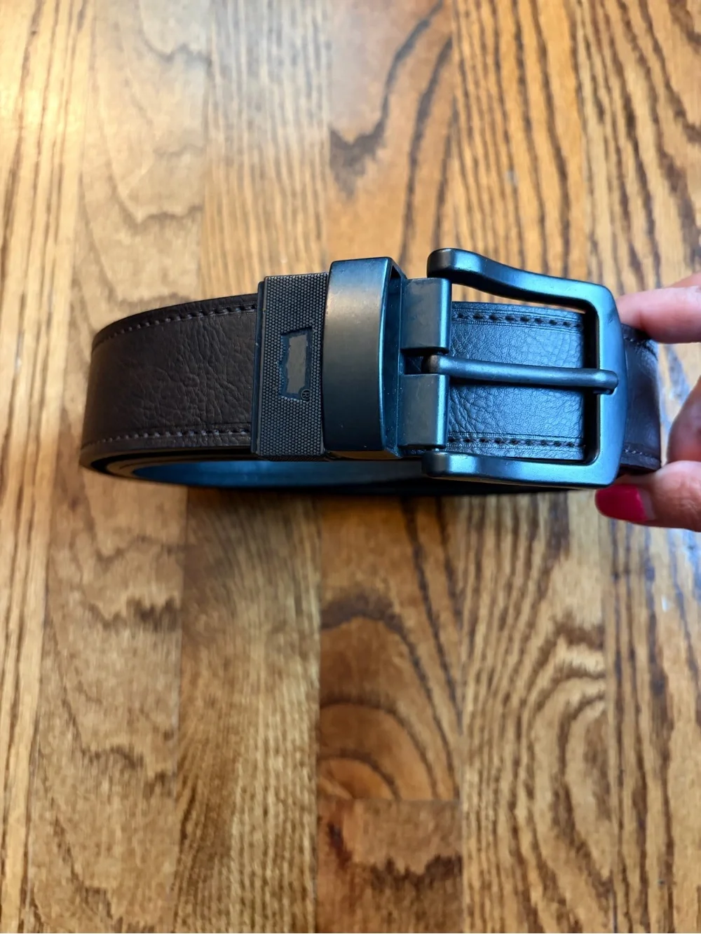 Levi’s Reversible Brown Black Faux Leather Belt XL Matte Buckle NWT